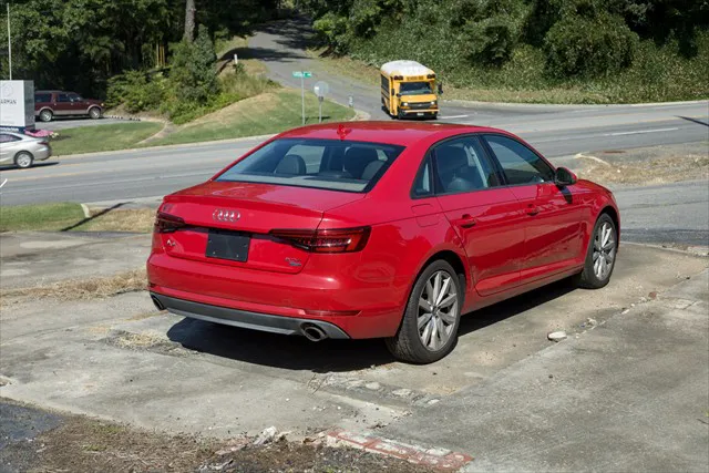 2017 Audi A4 Premium - Photo 6