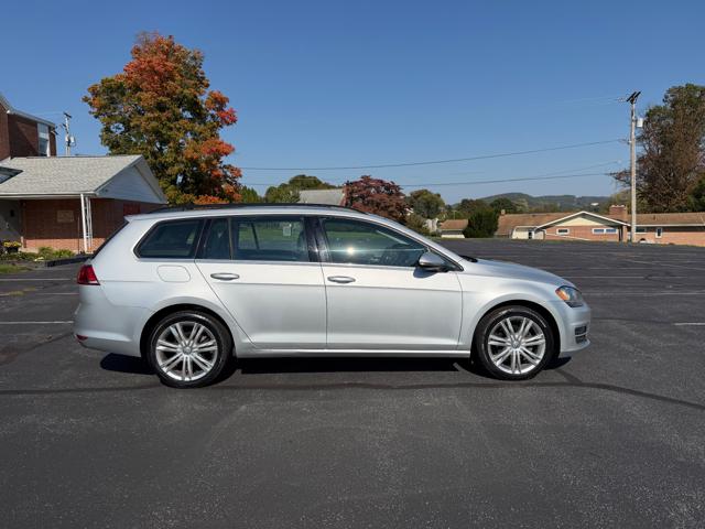 2015 Volkswagen Golf SportWagen TDI SE 6A