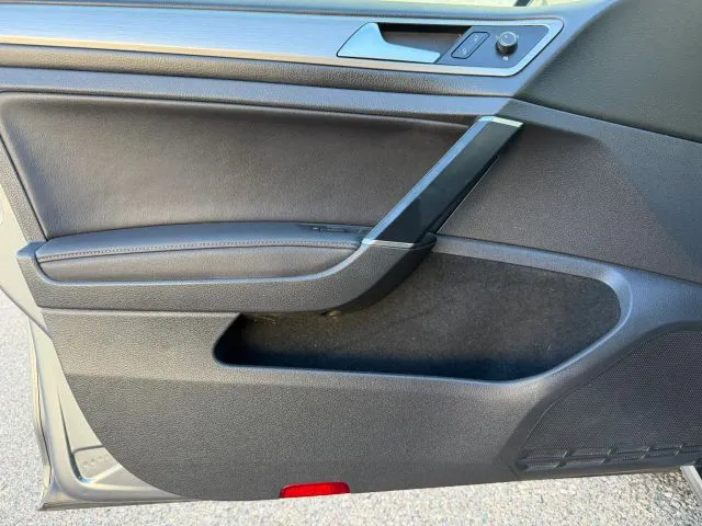 2015 Volkswagen Golf TDI SE - Photo 10