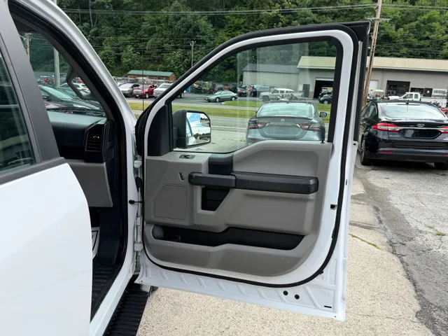 2020 Ford F-150 XL - Photo 13