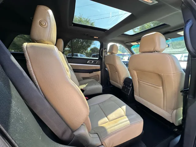 2016 Ford Explorer XLT - Photo 35