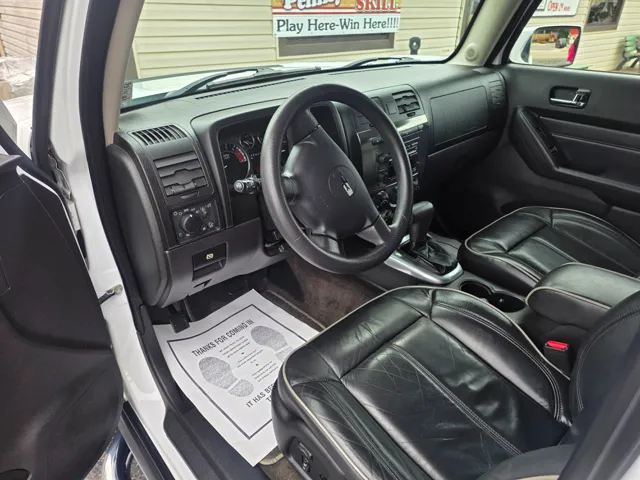 2010 Hummer H3 Luxury Edition - Photo 9