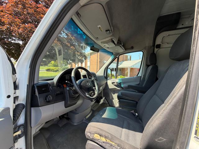 2012 Mercedes-Benz Sprinter 2500 High Roof 144-in. WB