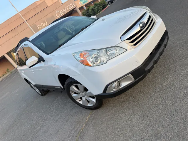 2012 Subaru Outback Premium
