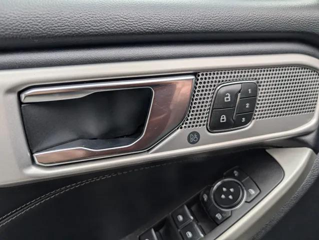 2021 Ford Explorer Limited photo 6