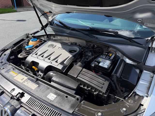 2014 Volkswagen Passat 2.0L TDI SE