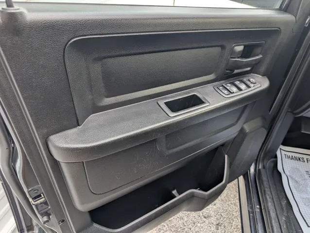 2019 RAM Ram 1500 Classic Express - Photo 8
