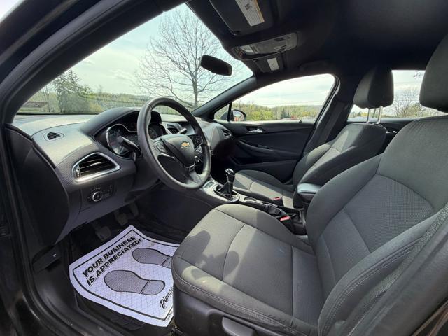 2017 Chevrolet Cruze LT Manual