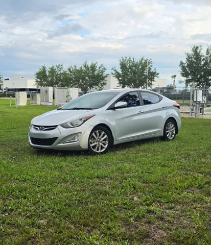 2014 Hyundai Elantra 1.8 SE A/T's photo