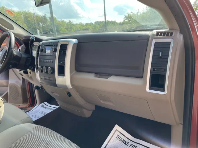 2009 Dodge Ram photo 28