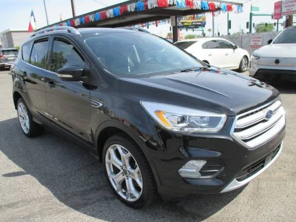 2019 Ford Escape Titanium FWD photo