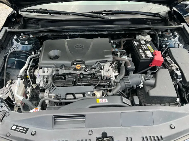 2020 Toyota Camry LE - Photo 6
