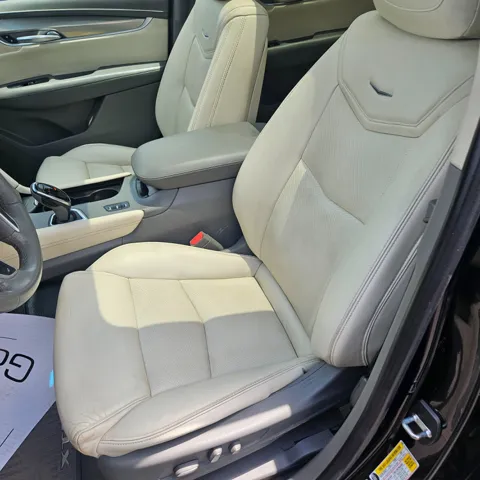 2017 Cadillac XT5 Luxury photo 10