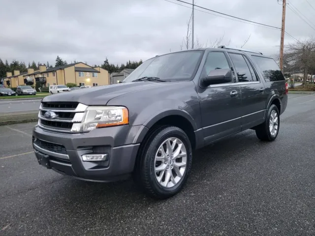 2015 Ford Expedition Limited's photo