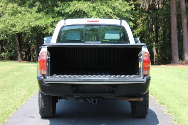 2013 Toyota Tacoma Base - Photo 11