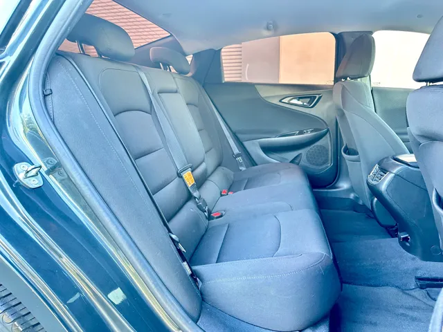 2018 Chevrolet Malibu 1LT - Photo 38