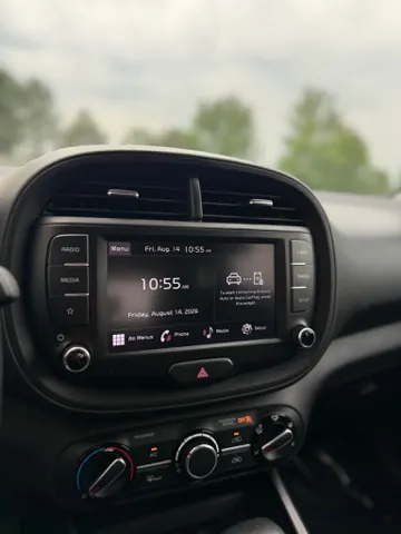 2023 Kia Soul LX - Photo 16