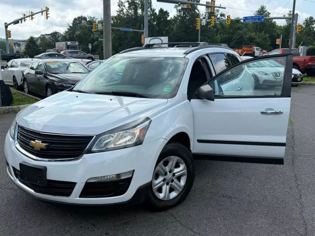 2017 Chevrolet Traverse LS