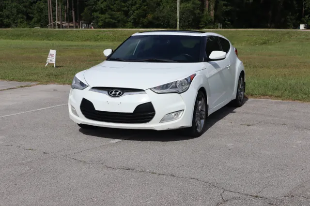 2016 Hyundai Veloster Base