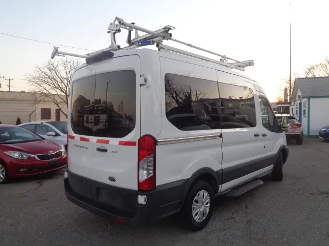 2019 Ford Transit Passenger Van XLT - Photo 9