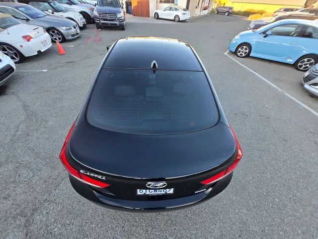 2012 Hyundai Elantra Limited - Photo 14