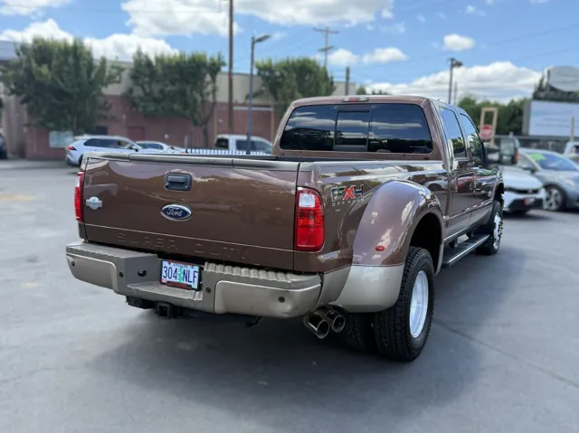 2011 Ford F-350 photo 3