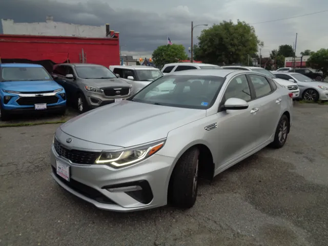 2020 Kia Optima LX FWD photo