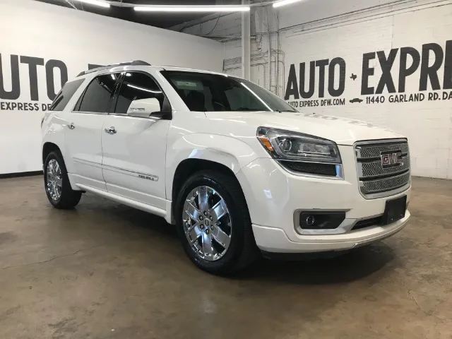 2013 GMC Acadia Denali's photo