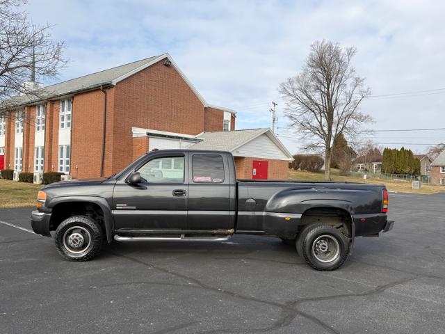 2004 GMC Sierra 3500 SLE Ext. Cab 4WD