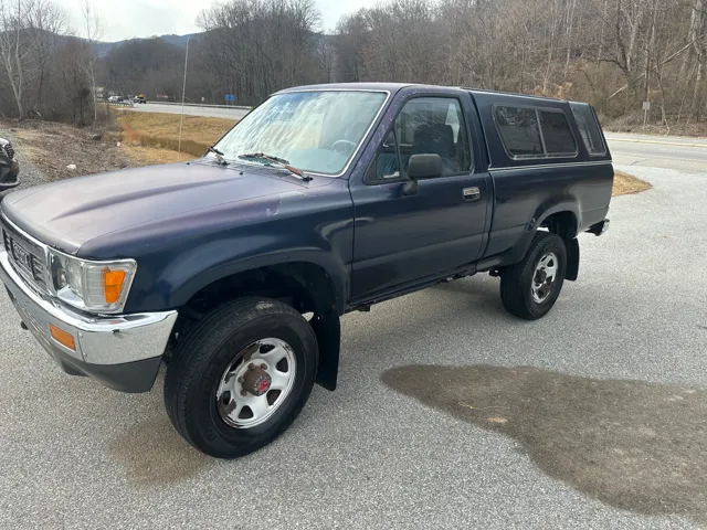 1991 Toyota Pickup's photo