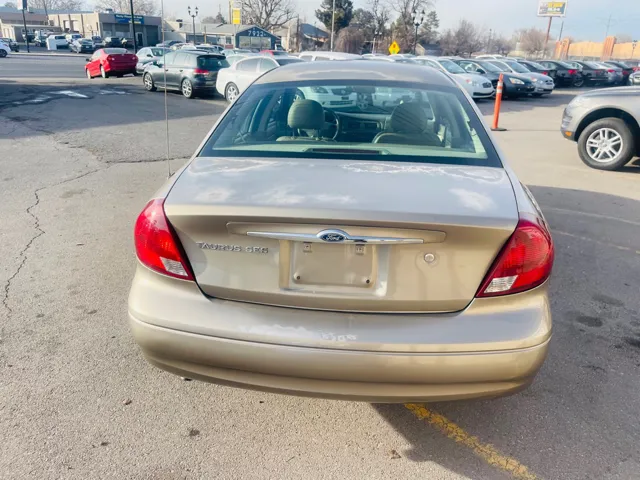 2003 Ford Taurus SES - Photo 6