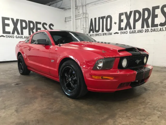 2005 Ford Mustang