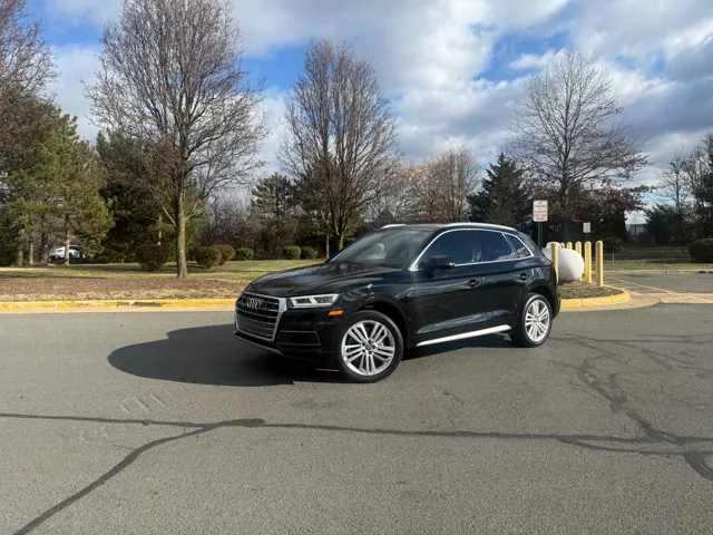 2018 Audi Q5 Premium Plus's photo