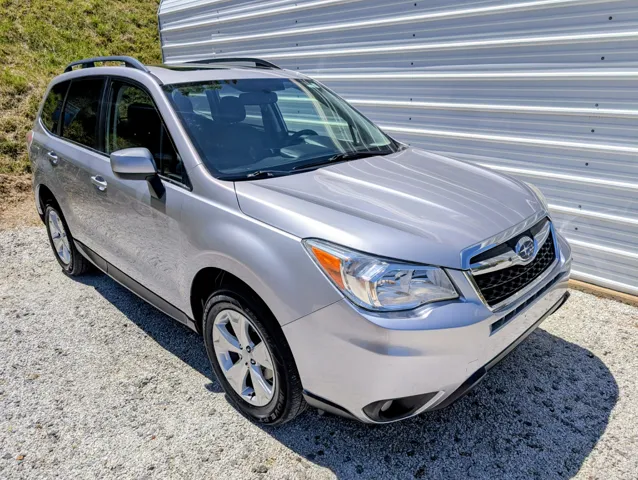 2016 Subaru Forester 2.5i Limited AT PZEV's photo