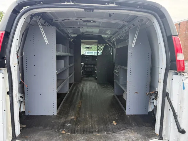 2017 Chevrolet Express Cargo Work Van - Photo 7
