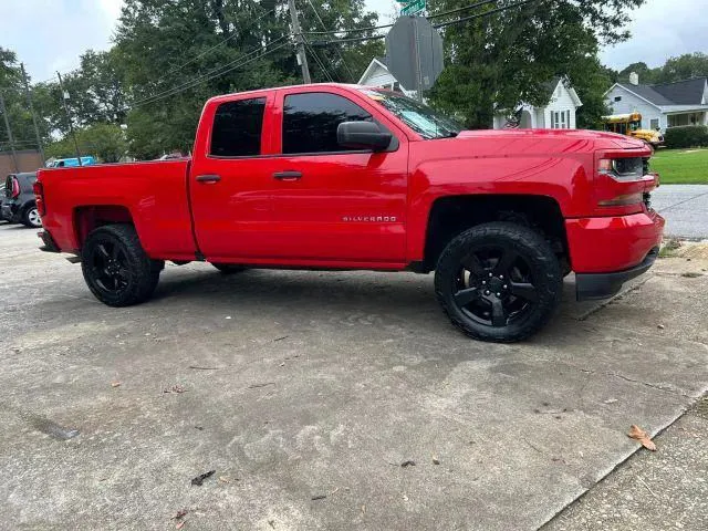 2017 Chevrolet Silverado 1500 Custom - Photo 24