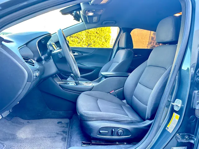 2018 Chevrolet Malibu 1LT - Photo 31