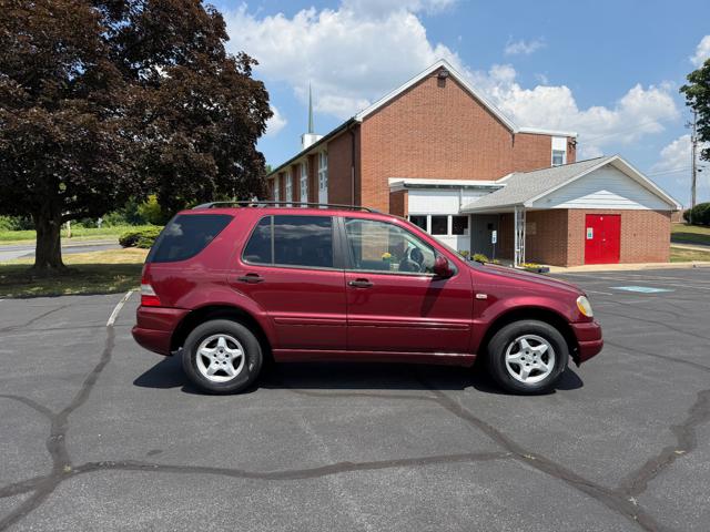 2001 Mercedes-Benz M-Class ML320