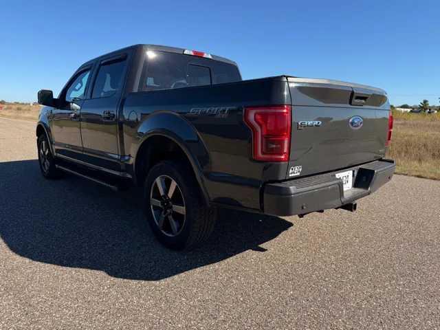2016 Ford F-150 Lariat photo 2