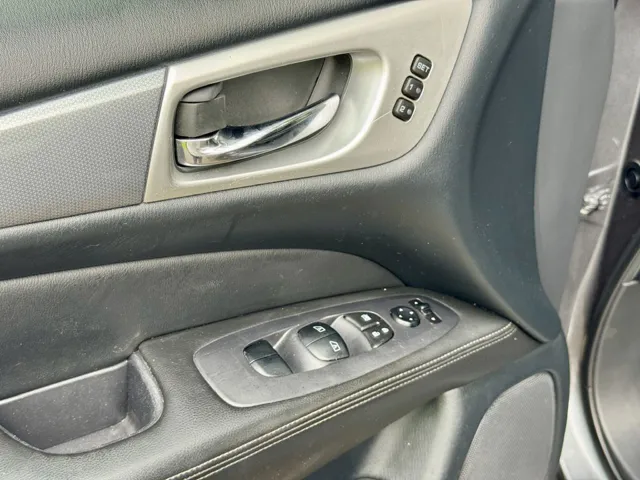 2019 Nissan Pathfinder SL - Photo 14