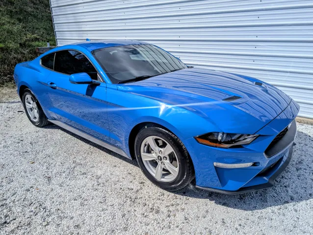 2020 Ford Mustang EcoBoost