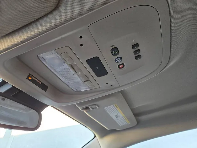 2011 Chevrolet Volt Base - Photo 42