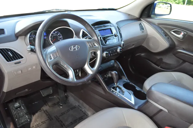 2013 Hyundai Tucson GLS - Photo 13