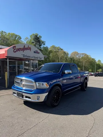 2016 RAM Ram 1500 Pickup Laramie