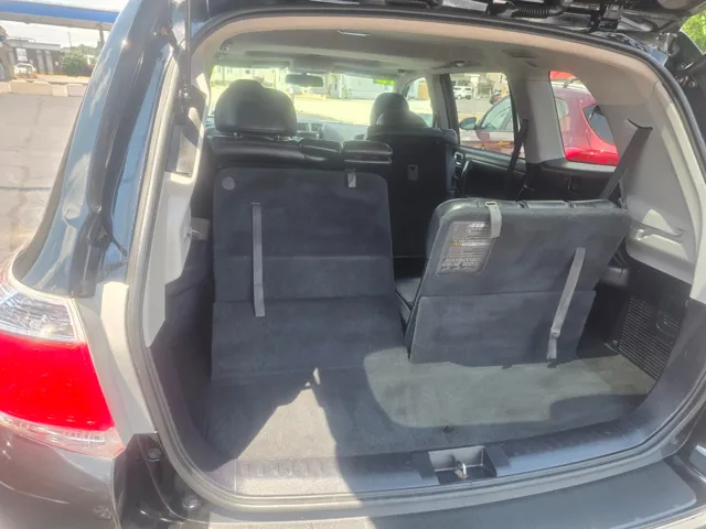 2013 Toyota Highlander Limited - Photo 17
