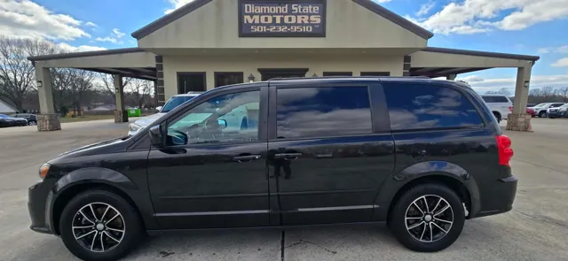 2017 Dodge Grand Caravan GT's photo