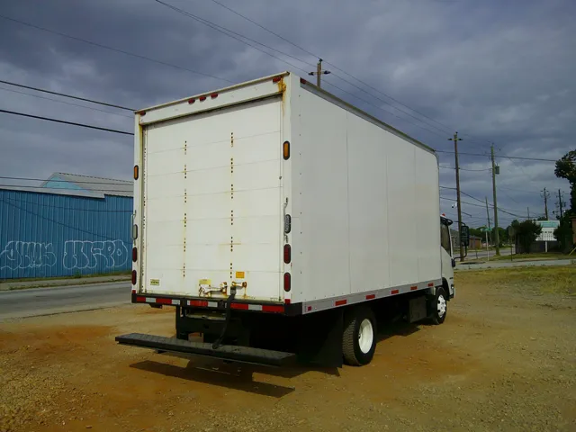 2017 Isuzu NPR HD - Photo 22