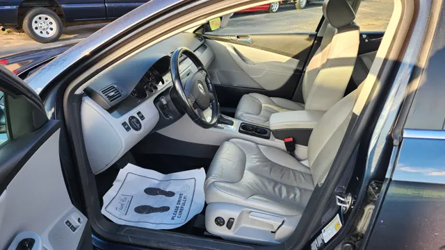 2006 Volkswagen Passat 2.0T - Photo 14