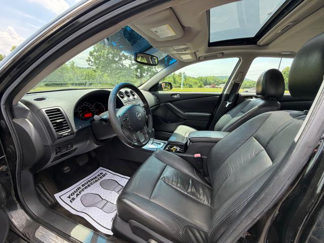 2010 Nissan Altima 3.5 SR