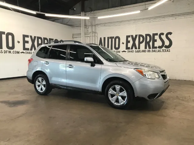 2015 Subaru Forester 2.5i Premium AWD photo